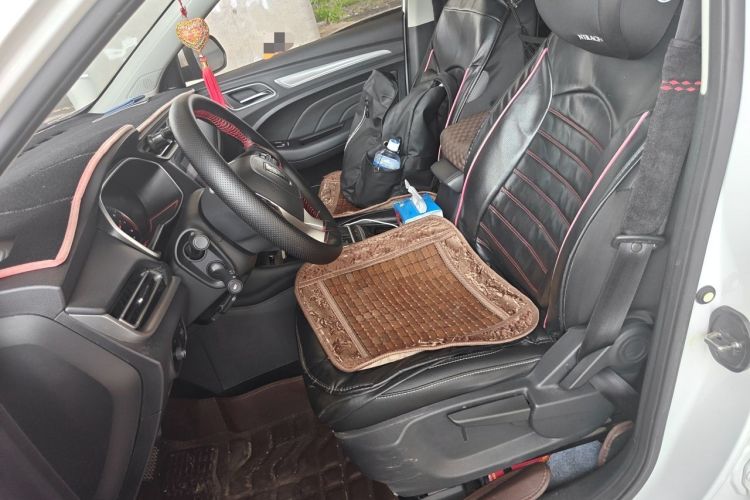 Used Roewe RX3 2020 1.6L CVT 4G Connected Ultra-Fun Elite Edition Left Front Seat