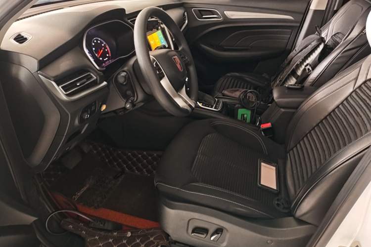 Used Roewe RX3 2020 1.6L CVT 4G Connected Ultra-Fun Elite Edition Left Front Seat