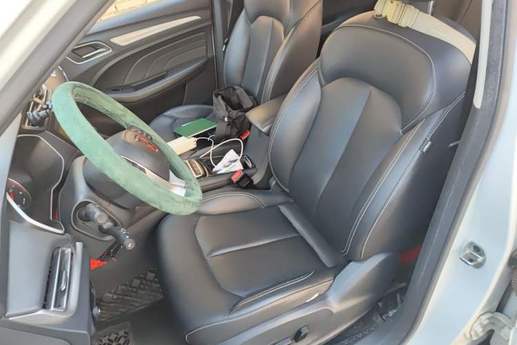 Used Roewe RX3 2020 1.6L CVT 4G Connected Ultra-Cool Flagship Edition Left Front Seat