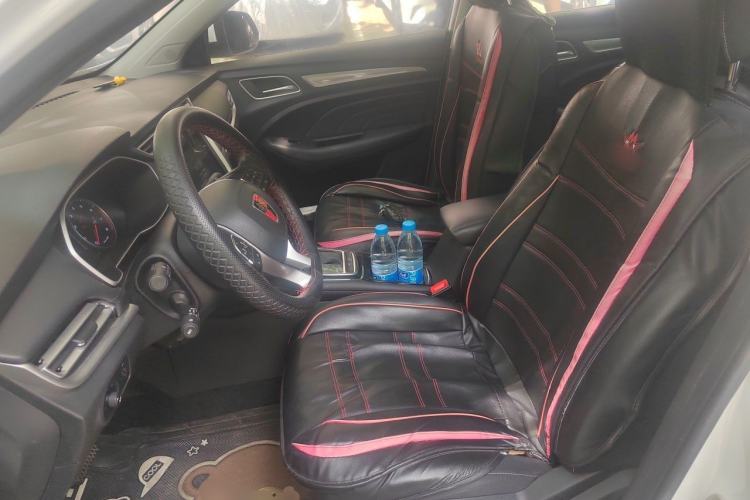 Used Roewe RX3 2020 1.6L CVT 4G Connected Ultra-Fun Elite Edition Left Front Seat