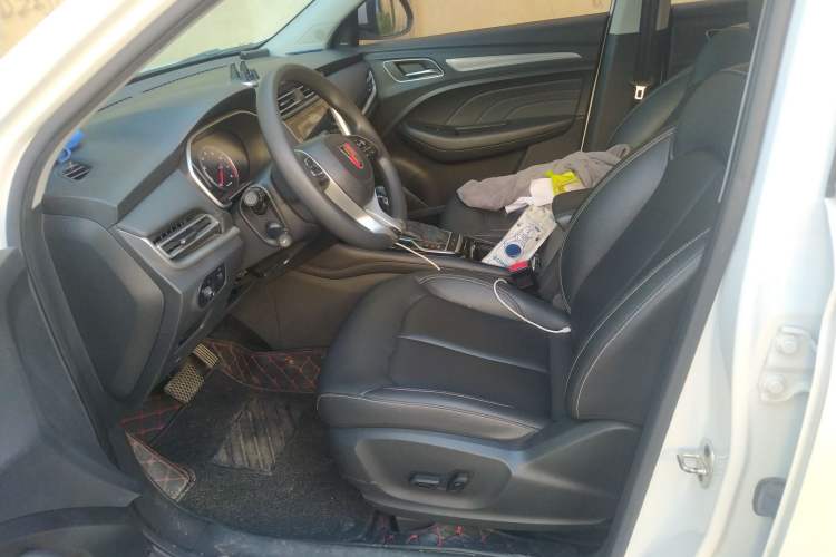 Used Roewe RX3 2020 1.6L CVT 4G Connected Ultra-Cool Flagship Edition Left Front Seat