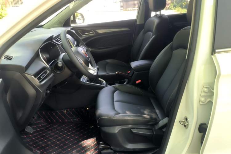 Used Roewe RX3 2020 1.6L Manual 4G Connect Ultra-Fresh Flagship Edition Left Front Seat