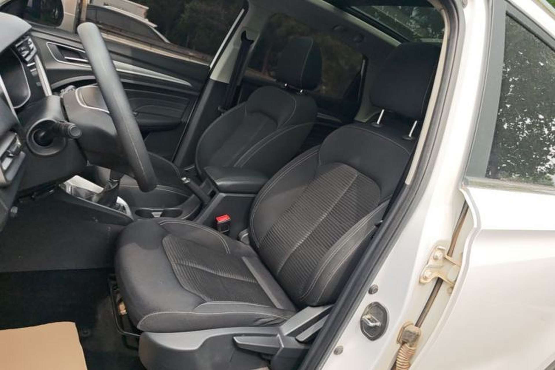 Used Roewe RX3 2020 1.6L Manual 4G Connect Super-Fresh Elite Edition Left Front Seat