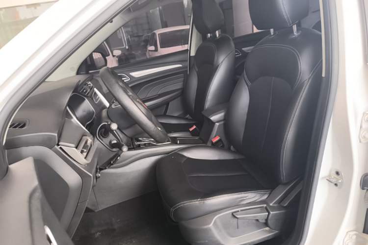 Used Roewe RX3 2020 1.6L CVT 4G Connected Ultra-Fun Elite Edition Left Front Seat
