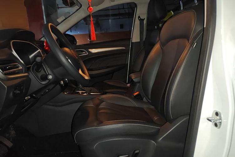 Used Roewe RX3 2020 1.6L CVT 4G Connected Ultra-Cool Flagship Edition Left Front Seat