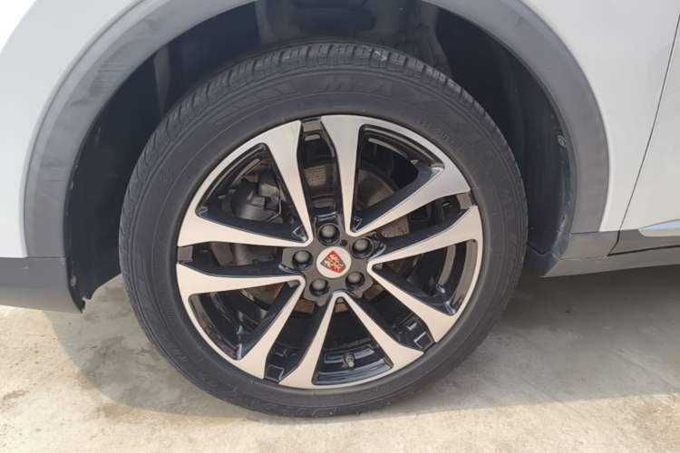 Used Roewe RX3 2020 1.6L CVT 4G Connected Ultra-Fun Elite Edition Left Front Wheel Hub