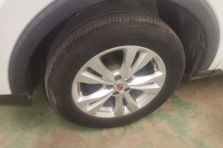 Used Roewe RX3 2020 1.6L Manual - Ultra-Fresh Entry Version Left Front Wheel Hub