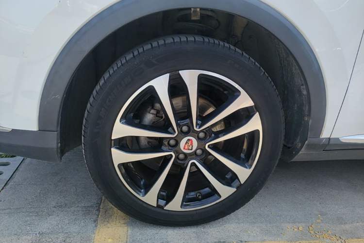 Used Roewe RX3 2020 1.6L CVT 4G Connected Ultra-Fun Elite Edition Left Front Wheel Hub