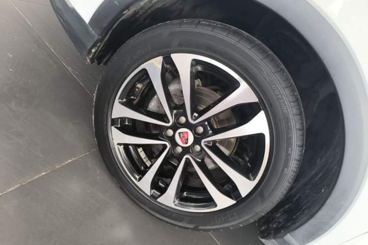 Used Roewe RX3 2020 1.6L CVT 4G Connected Ultra-Fun Elite Edition Left Front Wheel Hub