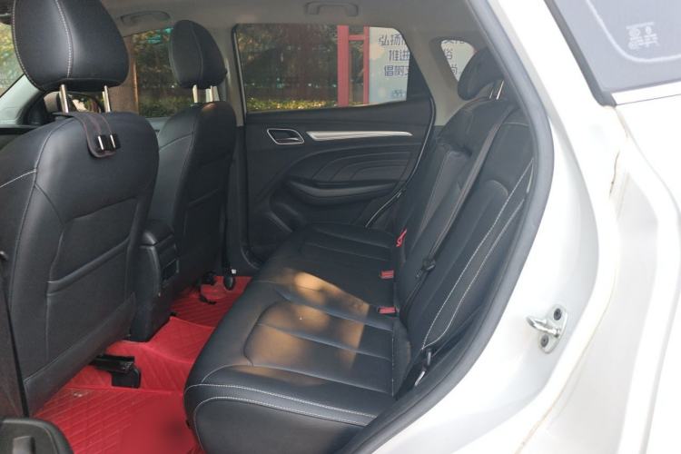 Used Roewe RX3 2020 1.6L CVT 4G Connected Ultra-Cool Flagship Edition Left Rear Seat