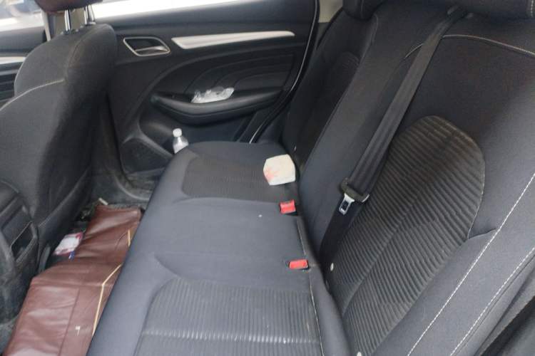 Used Roewe RX3 2020 1.6L Manual - Ultra-Fresh Entry Version Left Rear Seat