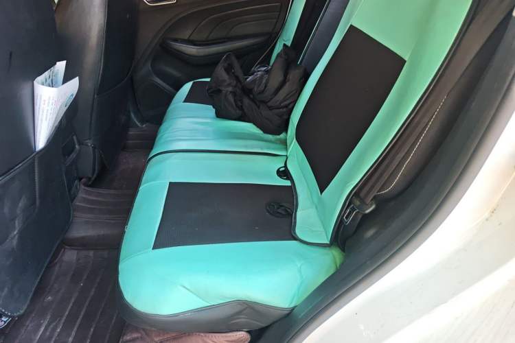 Used Roewe RX3 2020 1.6L Manual - Ultra-Fresh Entry Version Left Rear Seat