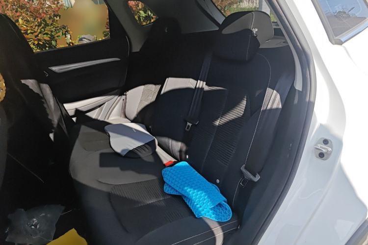 Used Roewe RX3 2020 1.6L Manual 4G Connect Super-Fresh Elite Edition Left Rear Seat