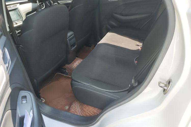 Used Roewe RX3 2020 1.6L Manual 4G Connect Super-Fresh Elite Edition Left Rear Seat