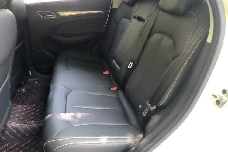 Used Roewe RX3 2020 1.6L Manual 4G Connect Ultra-Fresh Flagship Edition Left Rear Seat