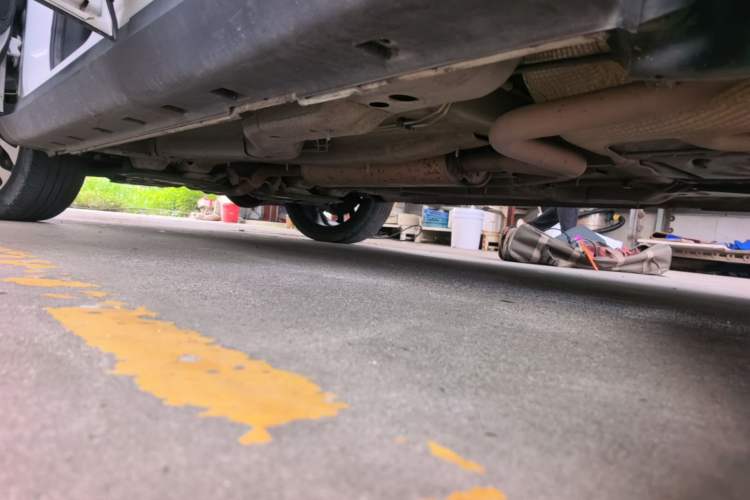 Used Roewe RX3 2020 1.6L Manual 4G Connect Super-Fresh Elite Edition Left Side Sill