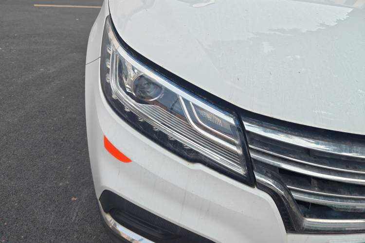 Used Roewe RX3 2020 1.6L CVT 4G Connected Ultra-Fun Elite Edition Right Front Headlight