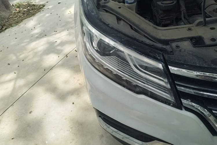 Used Roewe RX3 2020 1.6L CVT 4G Connected Ultra-Fun Elite Edition Right Front Headlight