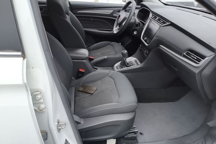 Used Roewe RX3 2020 1.6L Manual 4G Connect Super-Fresh Elite Edition Right Front Seat