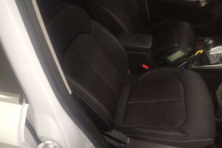 Used Roewe RX3 2020 1.6L Manual - Ultra-Fresh Entry Version Right Front Seat