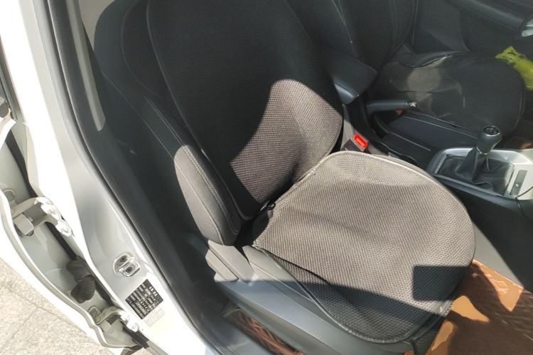 Used Roewe RX3 2020 1.6L Manual 4G Connect Super-Fresh Elite Edition Right Front Seat