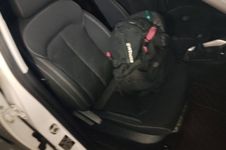 Used Roewe RX3 2020 1.6L Manual - Ultra-Fresh Entry Version Right Front Seat