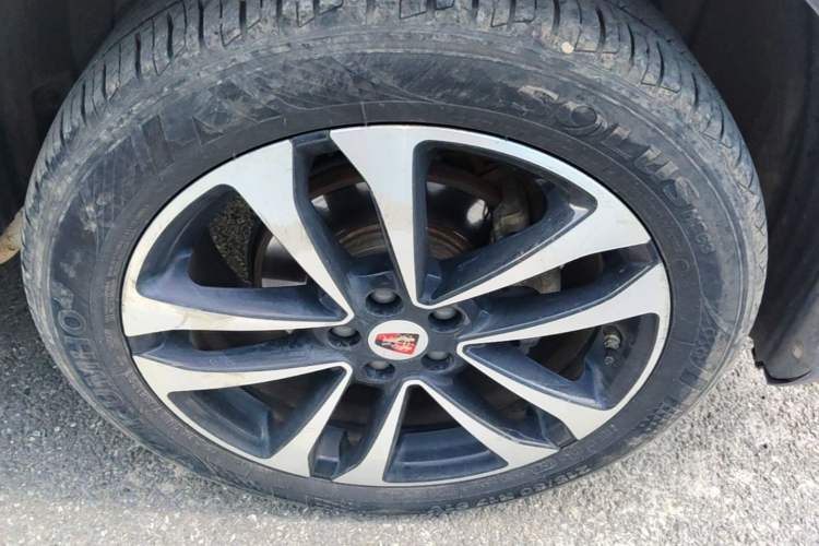 Used Roewe RX3 2020 1.6L CVT 4G Connected Ultra-Fun Elite Edition Right Front Wheel Hub