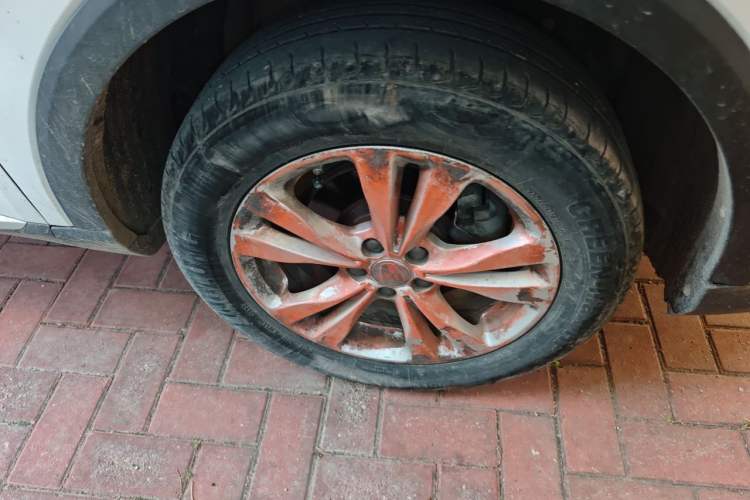 Used Roewe RX3 2020 1.6L Manual - Ultra-Fresh Entry Version Right Front Wheel Hub