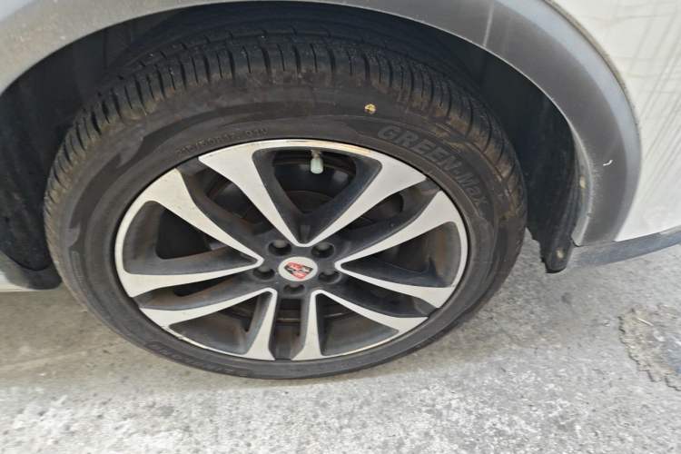 Used Roewe RX3 2020 1.6L CVT 4G Connected Ultra-Fun Elite Edition Right Front Wheel Hub