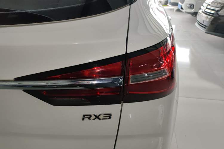 Used Roewe RX3 2020 1.6L Manual 4G Connect Super-Fresh Elite Edition Right Rear Taillight