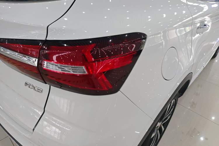 Used Roewe RX3 2020 1.6L CVT 4G Connected Ultra-Cool Flagship Edition Right Rear Taillight