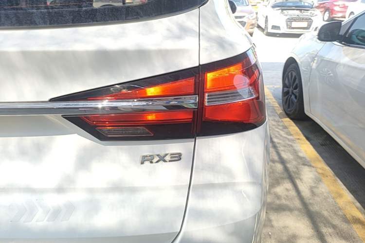 Used Roewe RX3 2020 1.6L CVT 4G Connected Ultra-Fun Elite Edition Right Rear Taillight