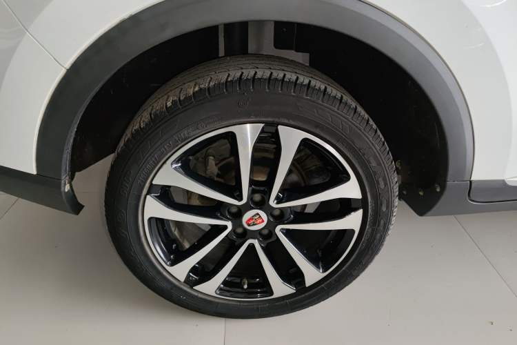 Used Roewe RX3 2020 1.6L Manual 4G Connect Super-Fresh Elite Edition Right Rear Wheel Hub