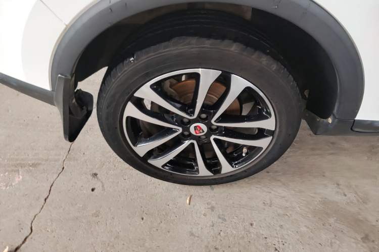 Used Roewe RX3 2020 1.6L CVT 4G Connected Ultra-Cool Flagship Edition Right Rear Wheel Hub