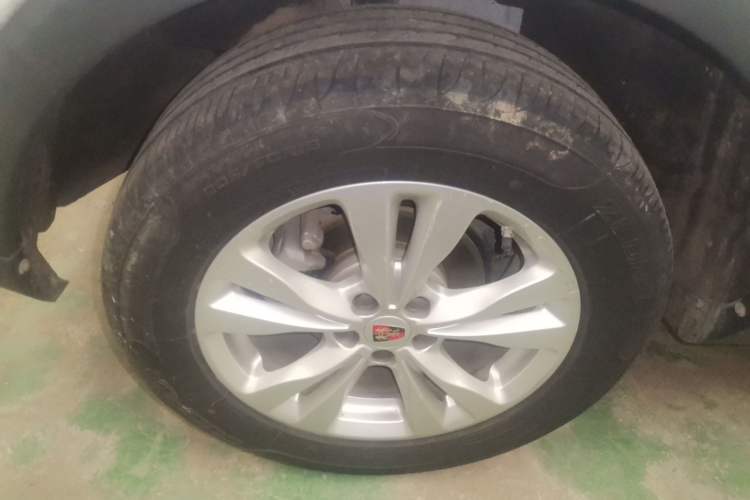 Used Roewe RX3 2020 1.6L Manual - Ultra-Fresh Entry Version Right Rear Wheel Hub