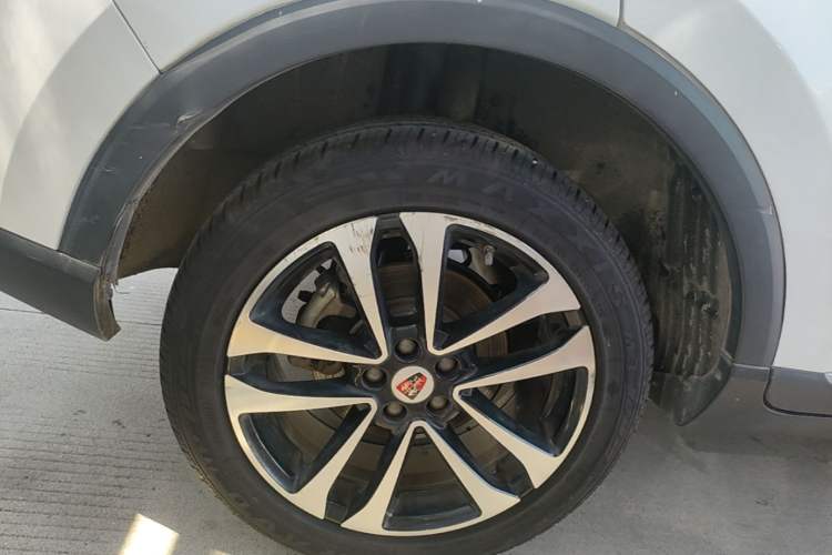 Used Roewe RX3 2020 1.6L CVT 4G Connected Ultra-Fun Elite Edition Right Rear Wheel Hub