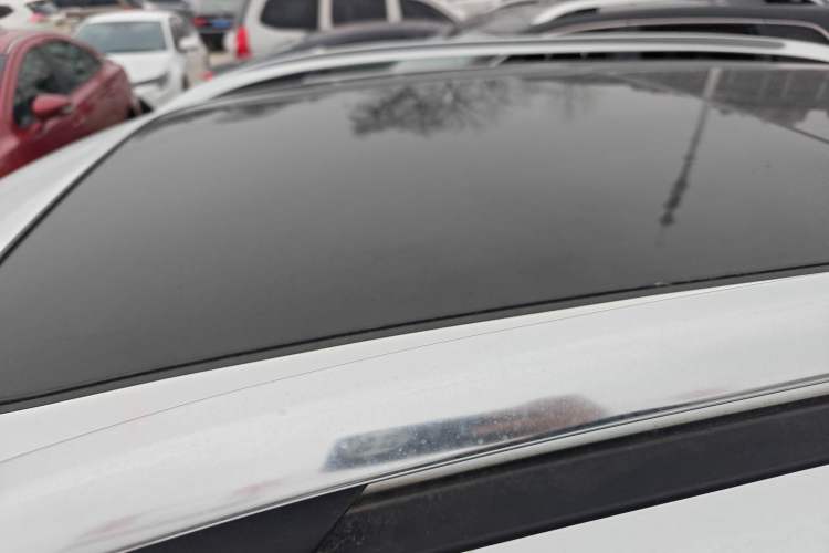 Used Roewe RX3 2020 1.6L CVT Lion's Throne 4G Connected Flagship Edition Roof