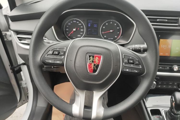 Used Roewe RX3 2020 1.6L CVT 4G Connected Ultra-Cool Flagship Edition Steering Wheel