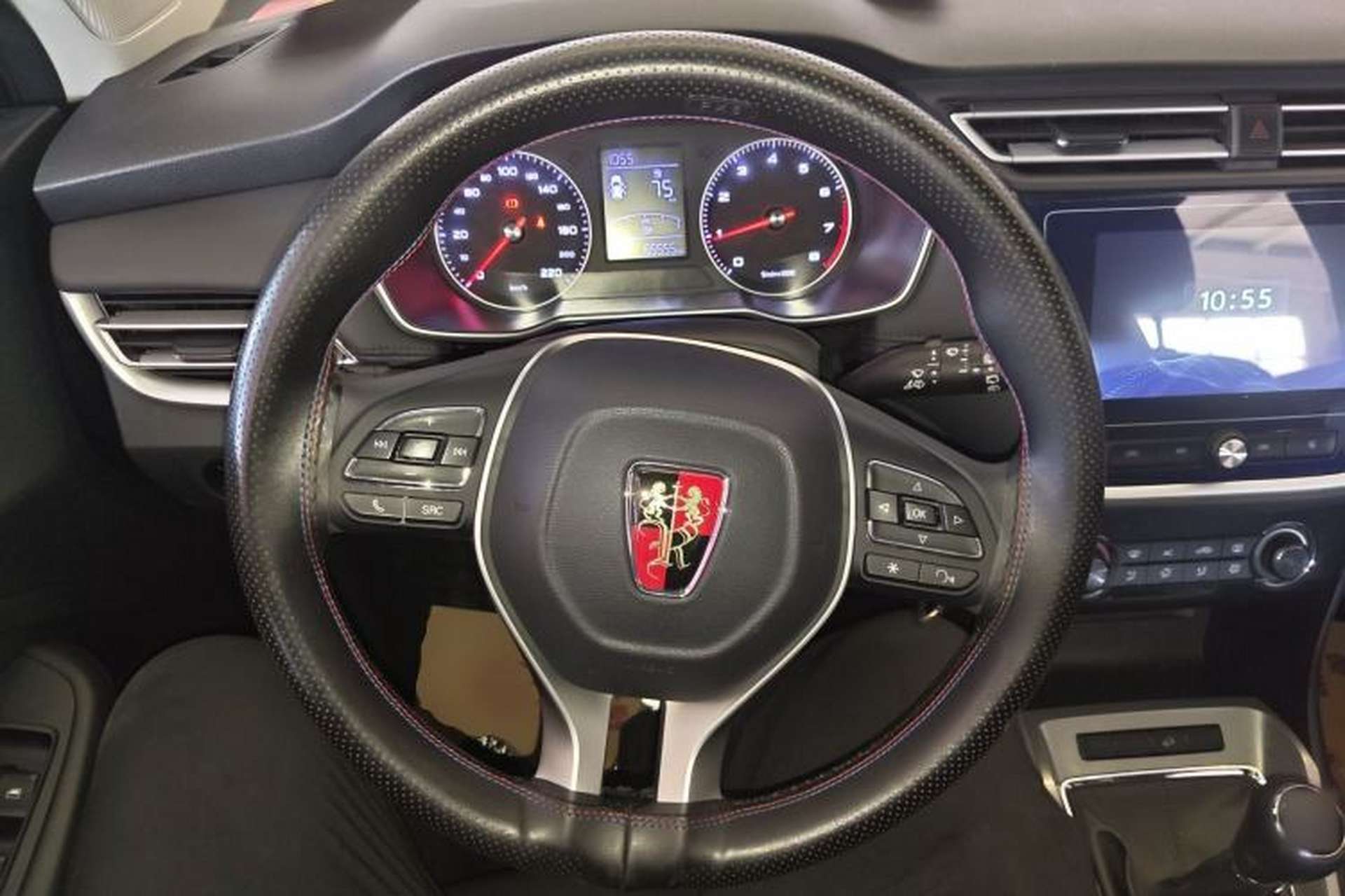 Used Roewe RX3 2020 1.6L Manual 4G Connect Super-Fresh Elite Edition Steering Wheel