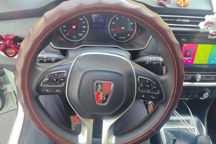 Used Roewe RX3 2020 1.6L Manual 4G Connect Super-Fresh Elite Edition Steering Wheel