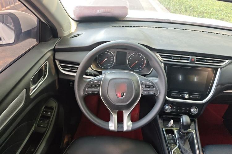 Used Roewe RX3 2020 1.6L CVT 4G Connected Ultra-Cool Flagship Edition Steering Wheel