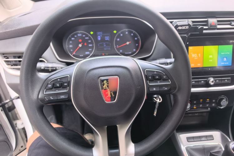 Used Roewe RX3 2020 1.6L Manual 4G Connect Super-Fresh Elite Edition Steering Wheel