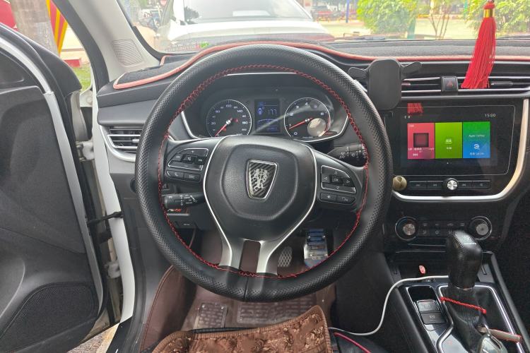Used Roewe RX3 2020 1.6L CVT 4G Connected Ultra-Fun Elite Edition Steering Wheel
