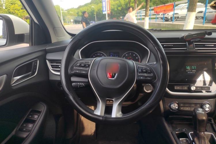 Used Roewe RX3 2020 1.6L CVT 4G Connected Ultra-Cool Flagship Edition Steering Wheel
