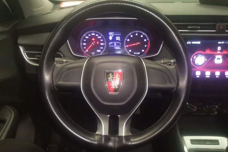 Used Roewe RX3 2020 1.6L Manual - Ultra-Fresh Entry Version Steering Wheel