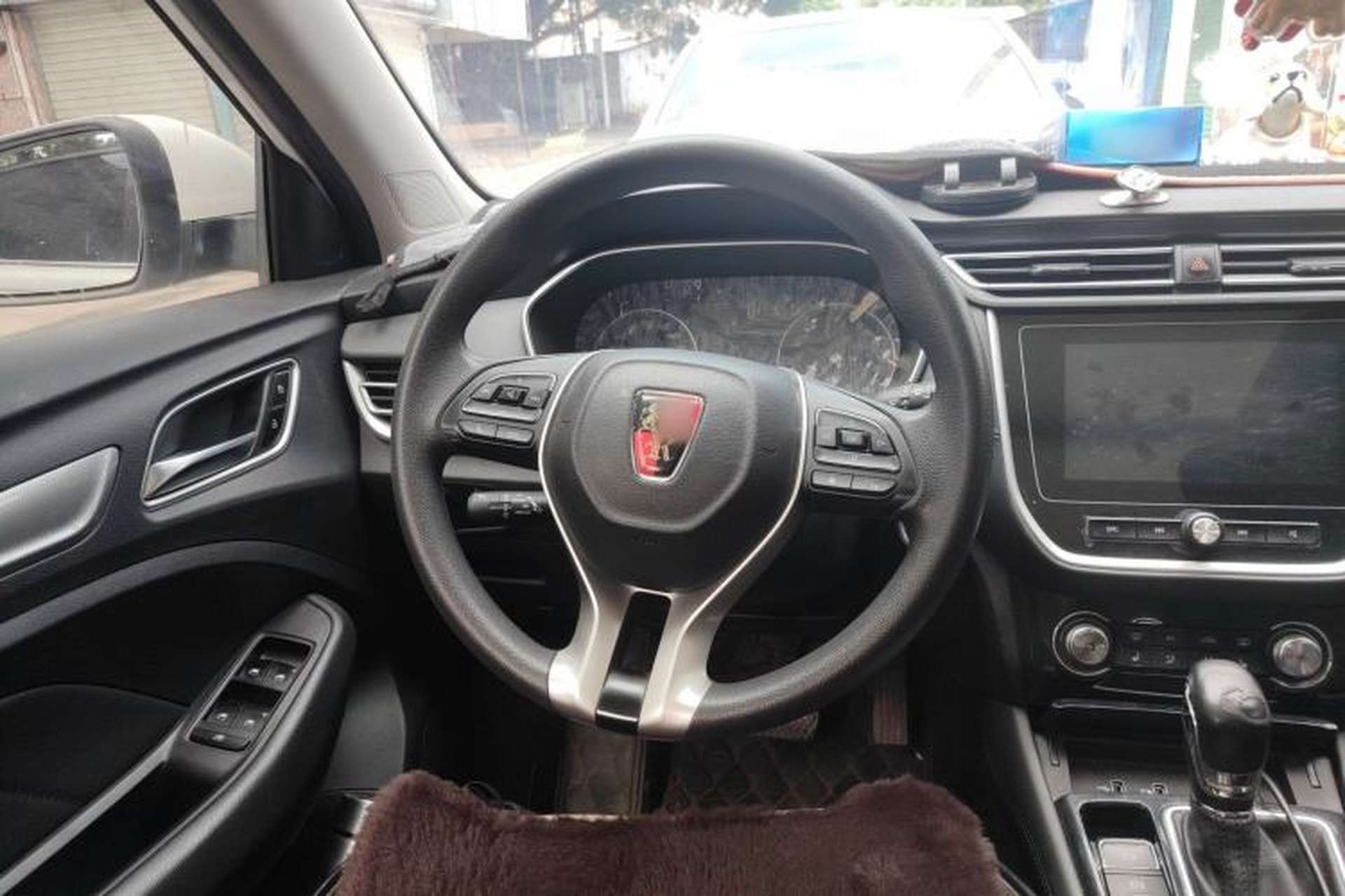 Used Roewe RX3 2020 1.6L CVT 4G Connected Ultra-Cool Flagship Edition Steering Wheel