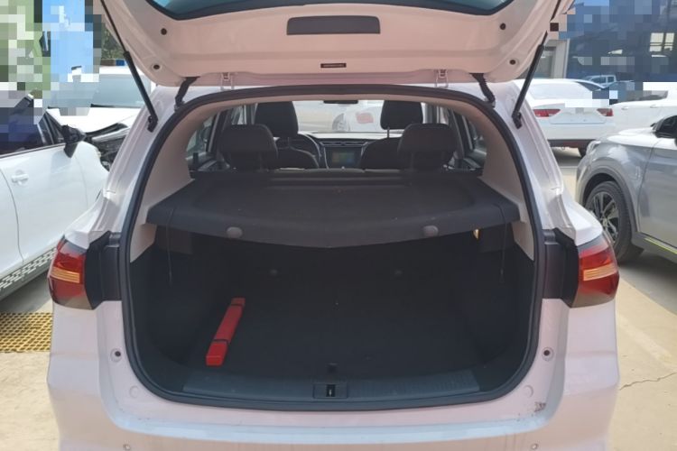 Used Roewe RX3 2020 1.6L CVT 4G Connected Ultra-Fun Elite Edition Trunk
