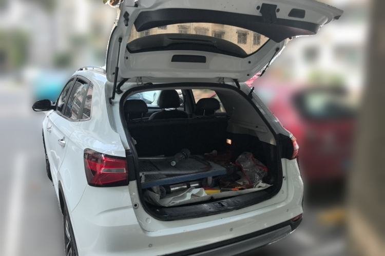 Used Roewe RX3 2020 1.6L CVT 4G Connected Ultra-Cool Flagship Edition Trunk