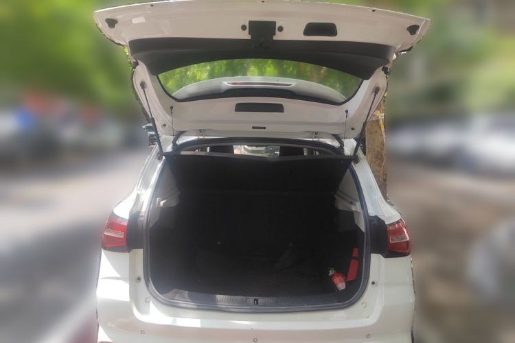 Used Roewe RX3 2020 1.6L CVT 4G Connected Ultra-Fun Elite Edition Trunk