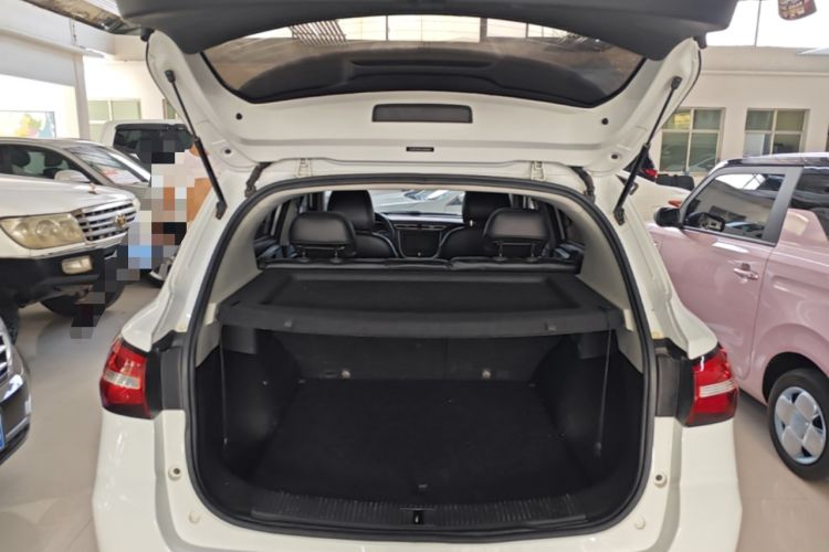 Used Roewe RX3 2020 1.6L CVT 4G Connected Ultra-Fun Elite Edition Trunk